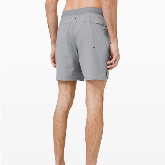 ~SOLD Lululemon license to train short 7” - Picture 4 of 11